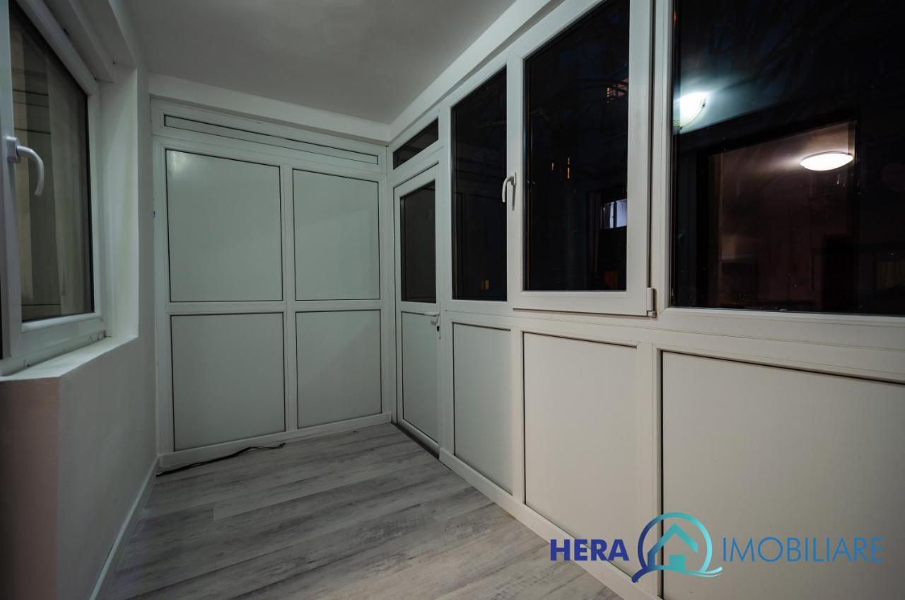 Apartament Cu O Camera Arad Ngoại thất bức ảnh