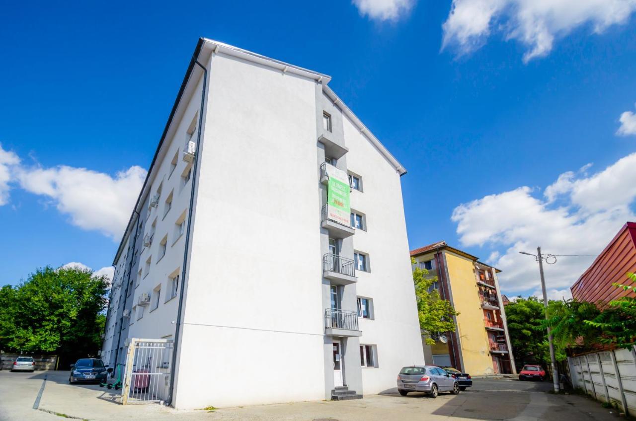 Apartament Cu O Camera Arad Ngoại thất bức ảnh
